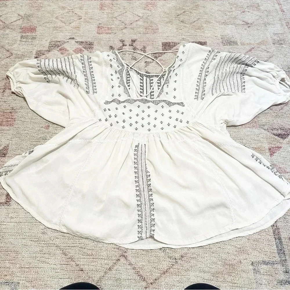 Free People Wild One Embroidered Top in Ivory size XS - Picture 14 of 16